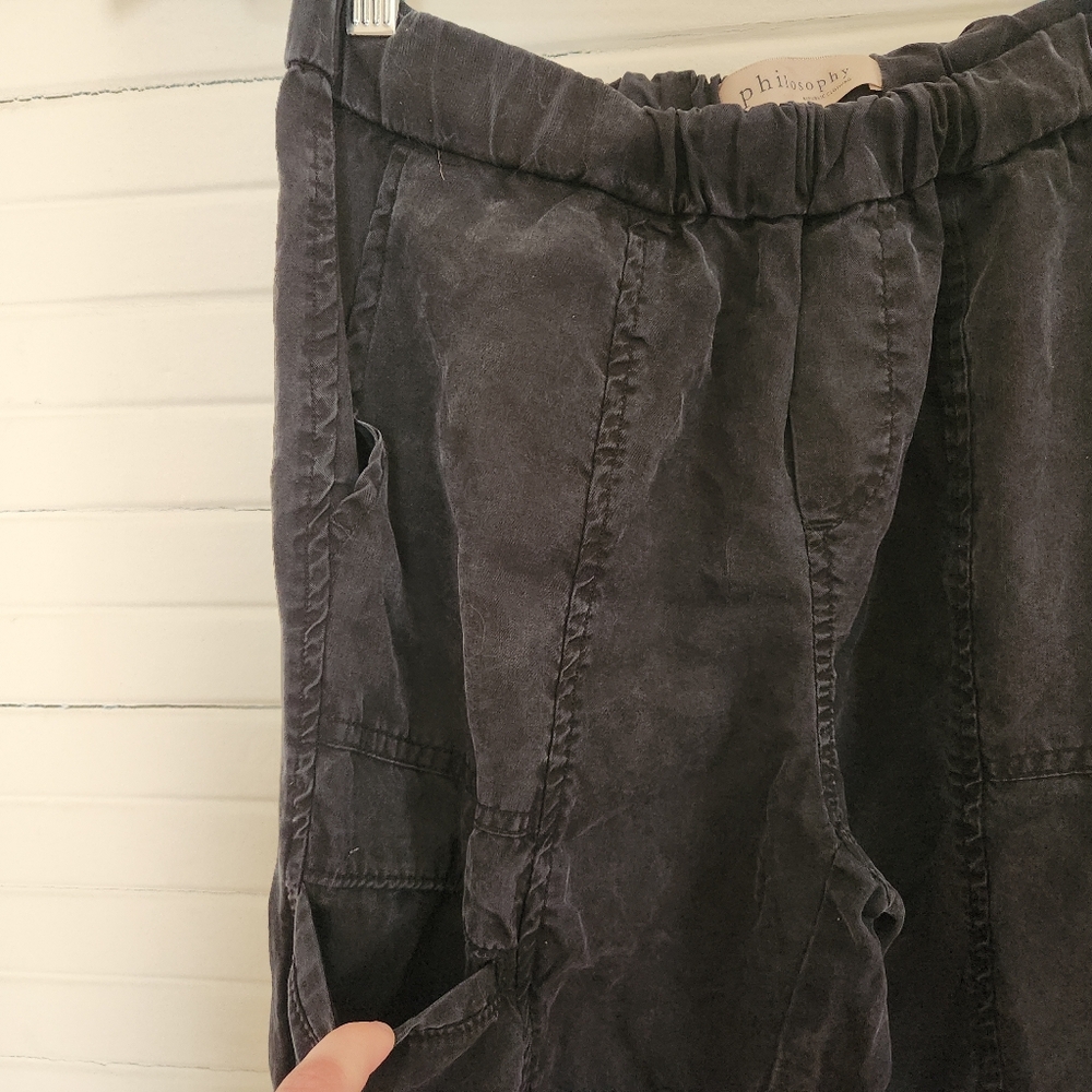 🤠 Philosphy Cargo Crop Pants - Picture 6 of 8